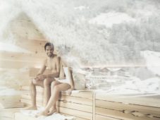 Wellnesshotel Nesslerhof - Paar im Spa